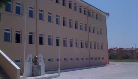 KUŞADASI JANDARMA KOMUTANLIĞI BİNASI