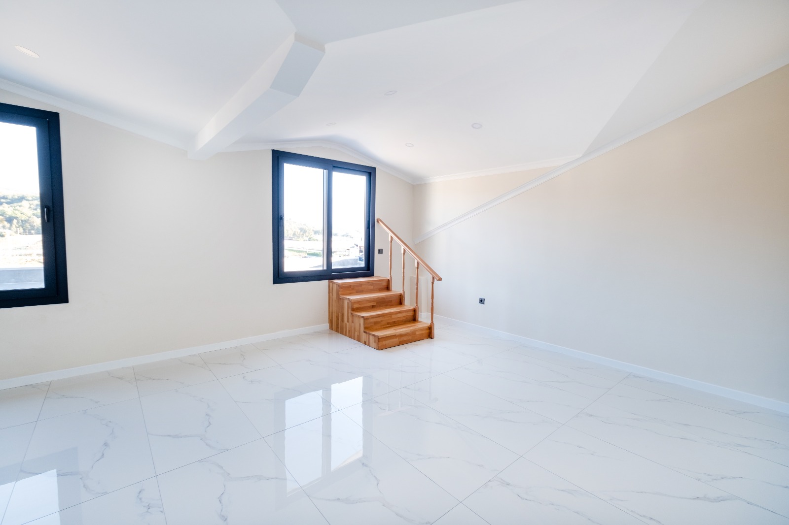 WhatsApp Image 2026-02-05 at 18.52.10 (2)