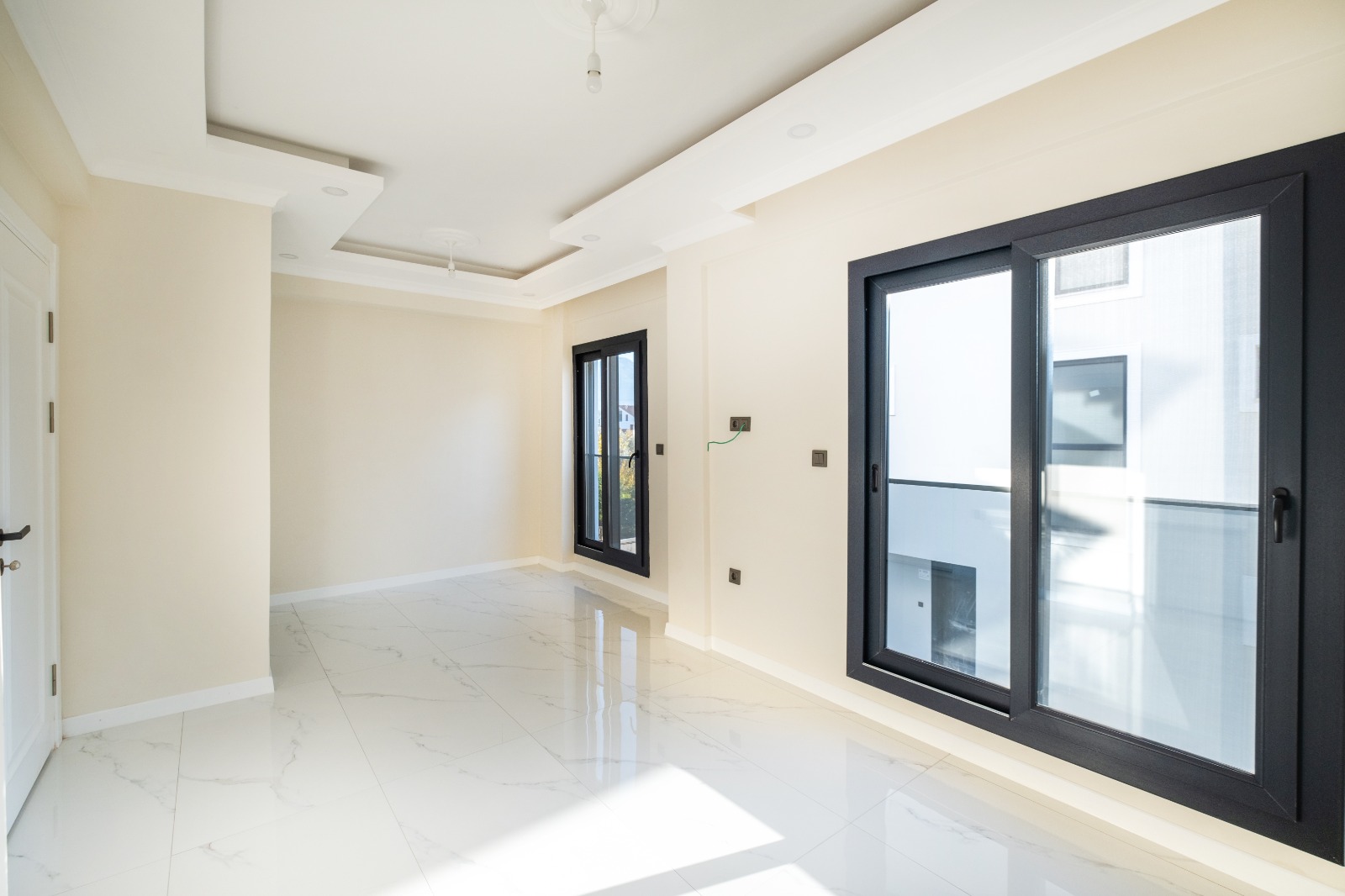 WhatsApp Image 2026-02-05 at 18.52.13